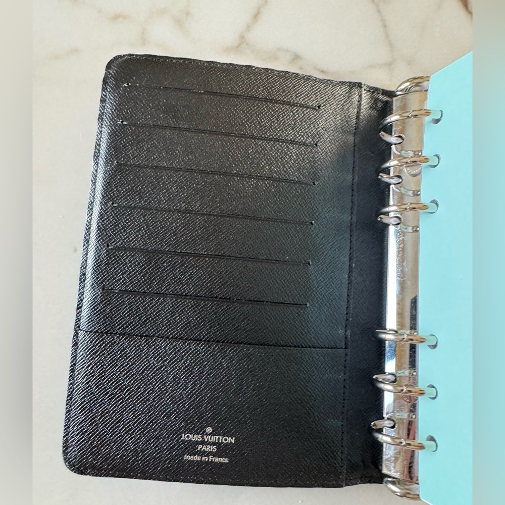 Louis Vuitton Medium Ring Agenda - Picture 4 of 15